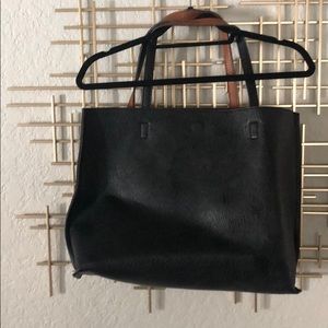 Street level tote